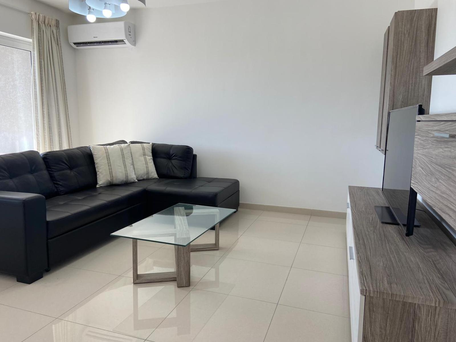 Stjulians Juel Appartement San Ġiljan